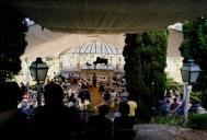 Público para assistir ao Concerto de Pedro Burmester / Pedro Ribeiro / António Saiote / Hugues Kesteman / Abel Pereira, na Quinta da Piedade, durante o Festival de Música de Sintra.