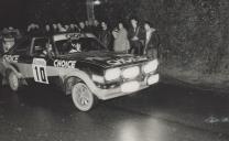 Prova noturna do Rally das Camélias.