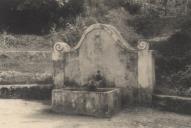 Fonte dos Ladrões, na estrada velha de Colares, serra de Sintra.